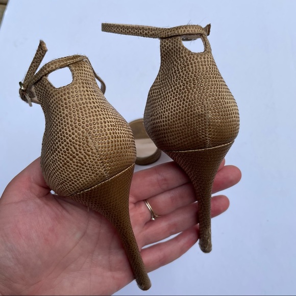 Stuart W the Nudest - Picture 4 of 9